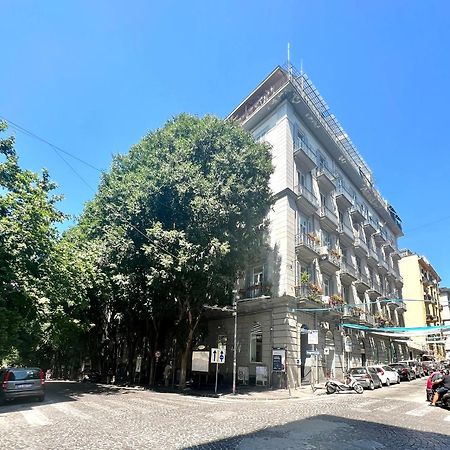 Miluar Luxury B&B - Vanvitelli Неаполь Екстер'єр фото