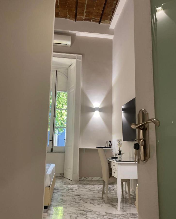 Miluar Luxury B&B - Vanvitelli Неаполь Екстер'єр фото