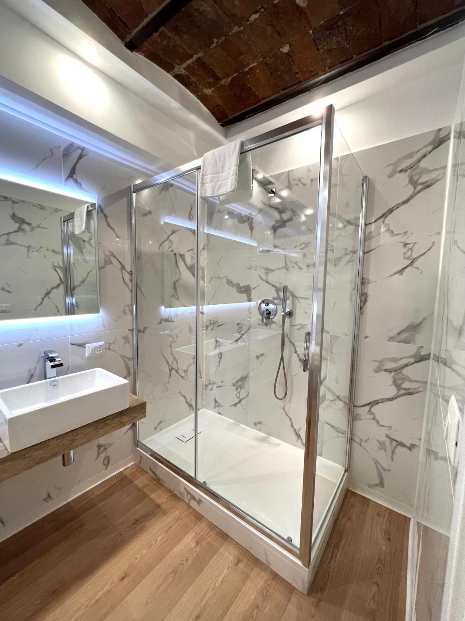 Miluar Luxury B&B - Vanvitelli Неаполь Екстер'єр фото